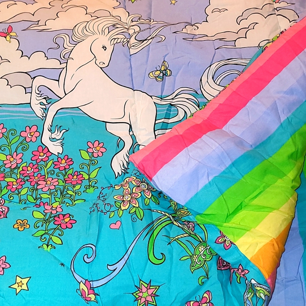 Rainbows & Unicorns Girls  Full Comforter Set (6 Piece Bed In A Bag)